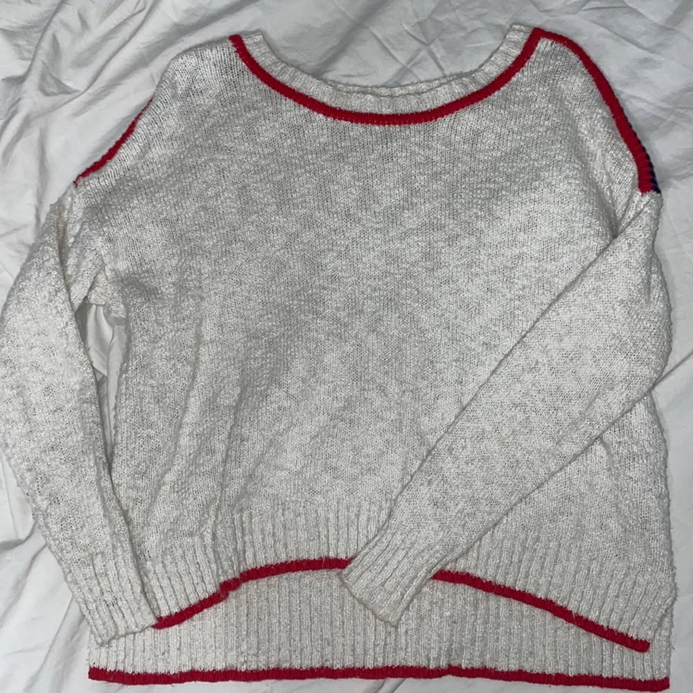 Lightweight sweater